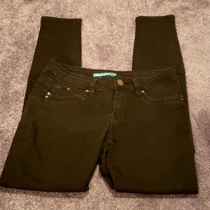 Black skinny jeans